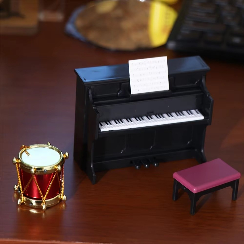 Musical Instrument Horn - مجموعة آلات موسيقية مصغرة لتزيين مشاهد